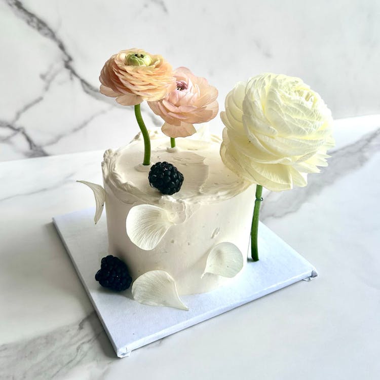 Flower Cake BYPATRI image