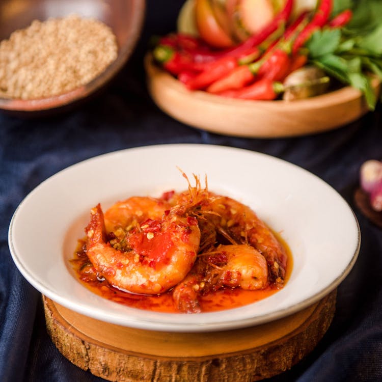 Sumatran Udang Balado - Shrimp Smothered in Chili Sauce image